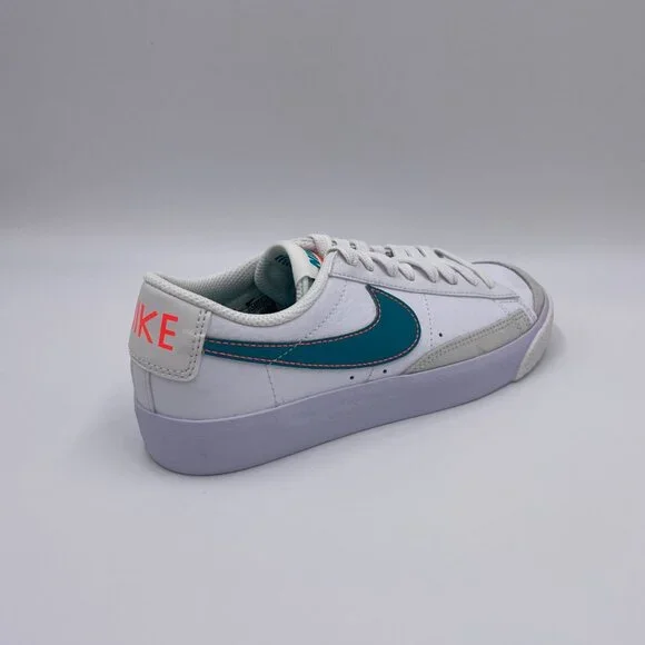 Nike Blazer Low 77' White / Green Womens Shoes - Picture 7 of 8
